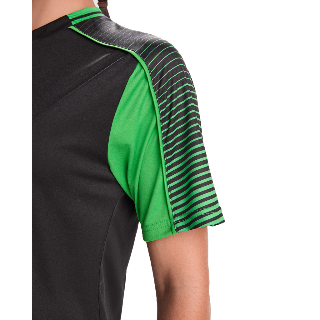 Premium sporta komplekts (2 Krekli + šorti) JUVE