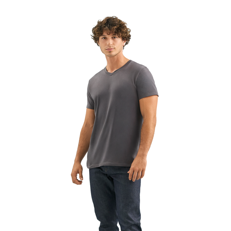Light men's V-neck T-shirt by Sols with V-neck collar, shown in a comfortable fit and casual style.