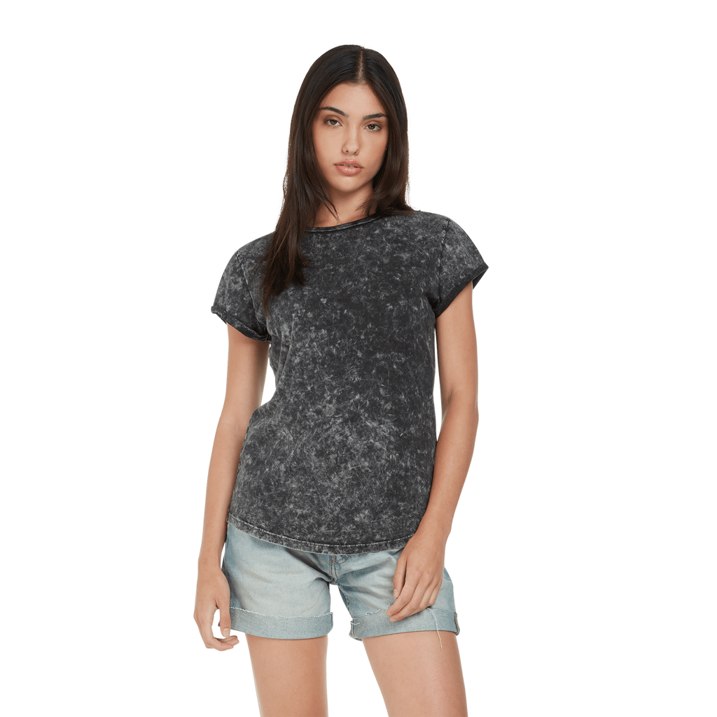 Earth Positive® women’s rolled sleeve T-shirt in organic cotton, featuring a casual fit and soft fabric, shown on a model.