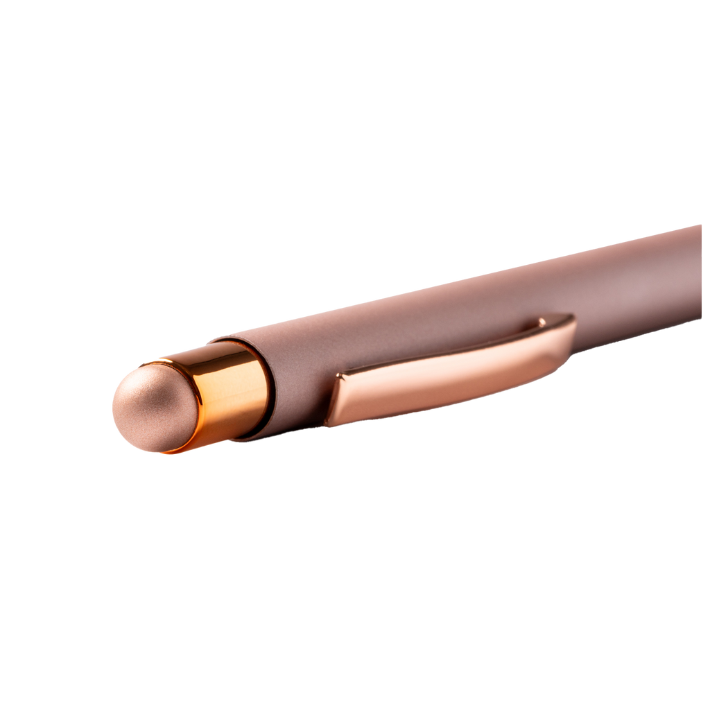 Kombis Eleganta Soft-Touch Pildspalva dāvana with laser engraving, featuring a sleek design and smooth touch finish.