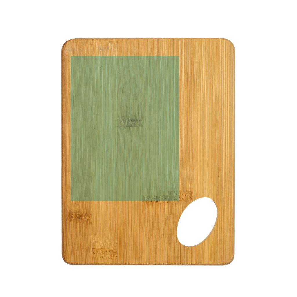 Personalized bamboo kitchen tray by Kombis, featuring custom engraving, ideal as a special gift for home cooking and serving.